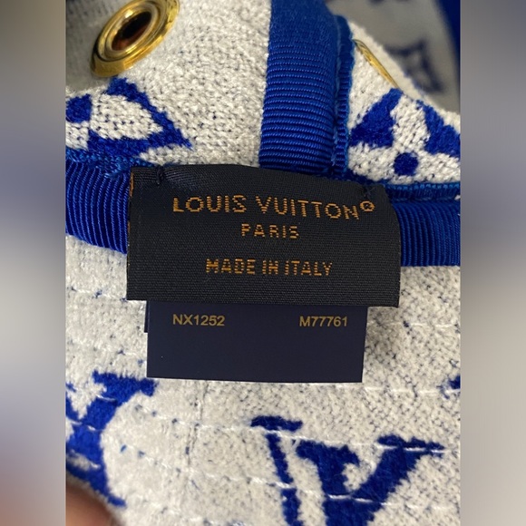 Louis vuitton Bucket Hat Blue - Picture 4 of 14